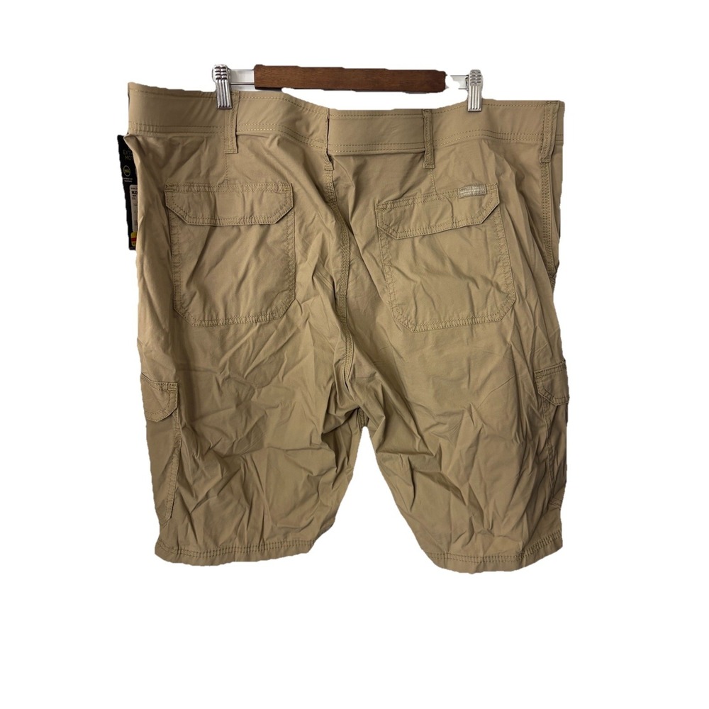 Lee Extreme Motion Cargo Shorts Mens 48x11 Khaki‎ Performance Stretch NEW - Picture 3 of 12